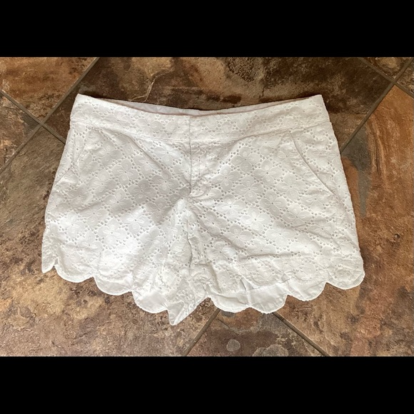 Lilly Pulitzer Pants - Lilly Pulitzer The Buttercup shorts